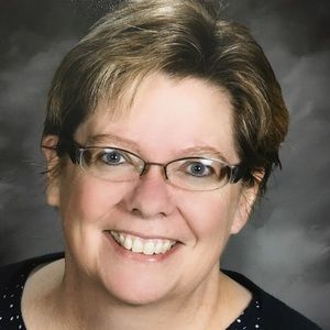 Meet your Posher, Stefanie